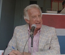 A Few Words From The Plucky Bob Uecker